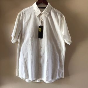 NWT White Perry Ellis Sort Sleeve Button-up Shirt
